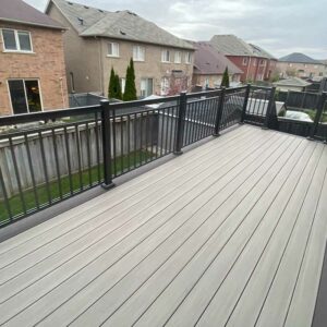 Deck Railing King City-Aluminum-Railings-Glass-Railings-Pool-Railings-Balcony-Railings-Banister-Railings-Porch-Railings-decks-and-railings-deck-with-railing-deck-with-rails