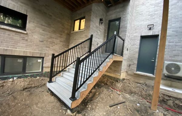 Deck Railing Milton-Aluminum-Railings-Glass-Railings-Pool-Railings-Balcony-Railings-Banister-Railings-Porch-Railings-decks-and-railings-deck-with-railing-deck-with-rails