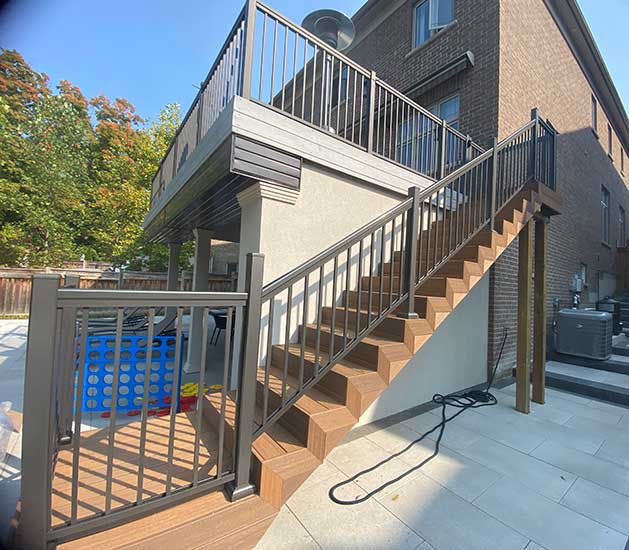 Deck Railings Toronto-Glass Deck Railing-Frameless Glass Railing-Aluminum Railings-Pool Railings-Balcony-Railings-Banister-Railings-Porch Railings